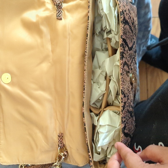 Snake skin shoulder bag - Picture 3 of 4